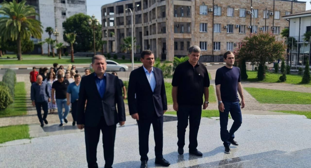 Ахада ихаҭыԥуаҩ Беслан Бигәаа хабарда ибжьаӡыз ргәалашәара иазкыз аусмҩаԥгатә ихы алаирхәит
