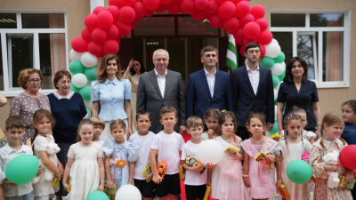 President Badra Gunba attended the opening of the "Amzara" kindergarten in Pitsunda.